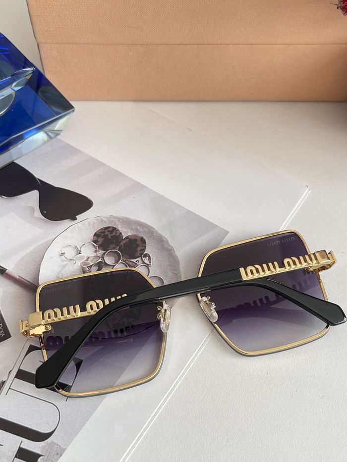 Miu Miu Sunglasses Top Quality MMS00165